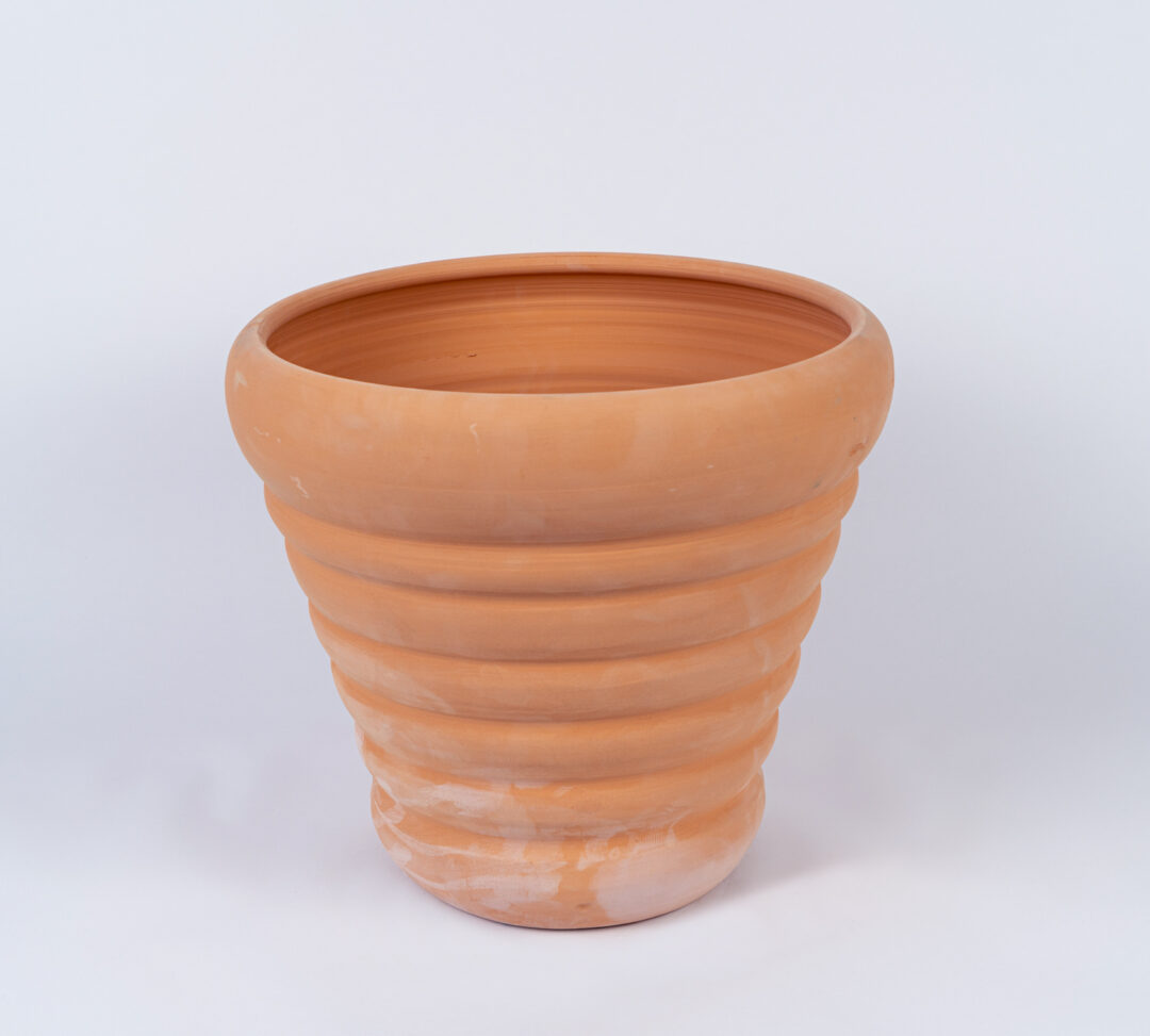 Terracotta Hyperboloid Pot 02